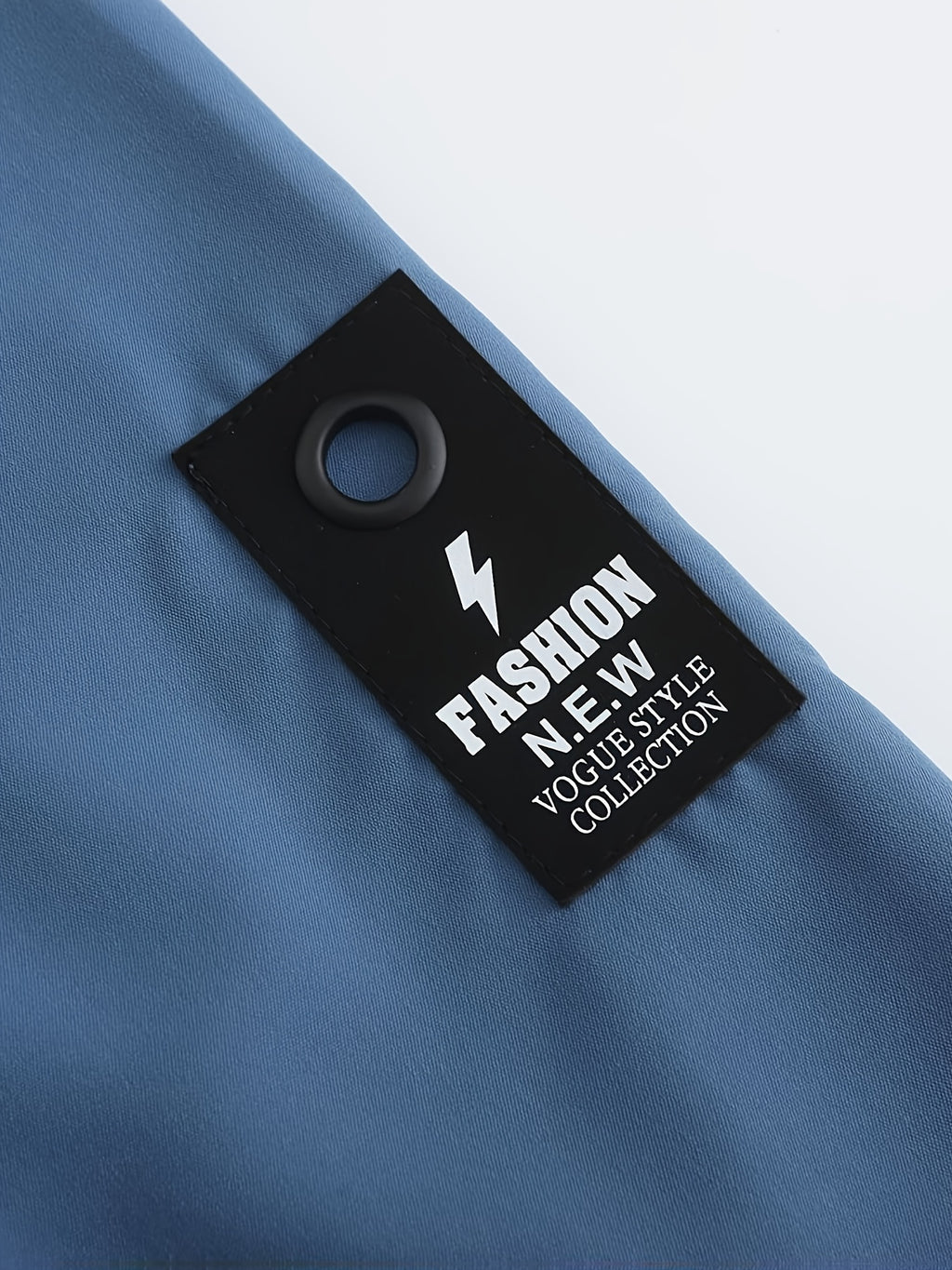 Ijazi Labesilisa Elinesitayela Sezemidlalo Eline-Hooded - Ibhomu Lephethini Lejiyomethri