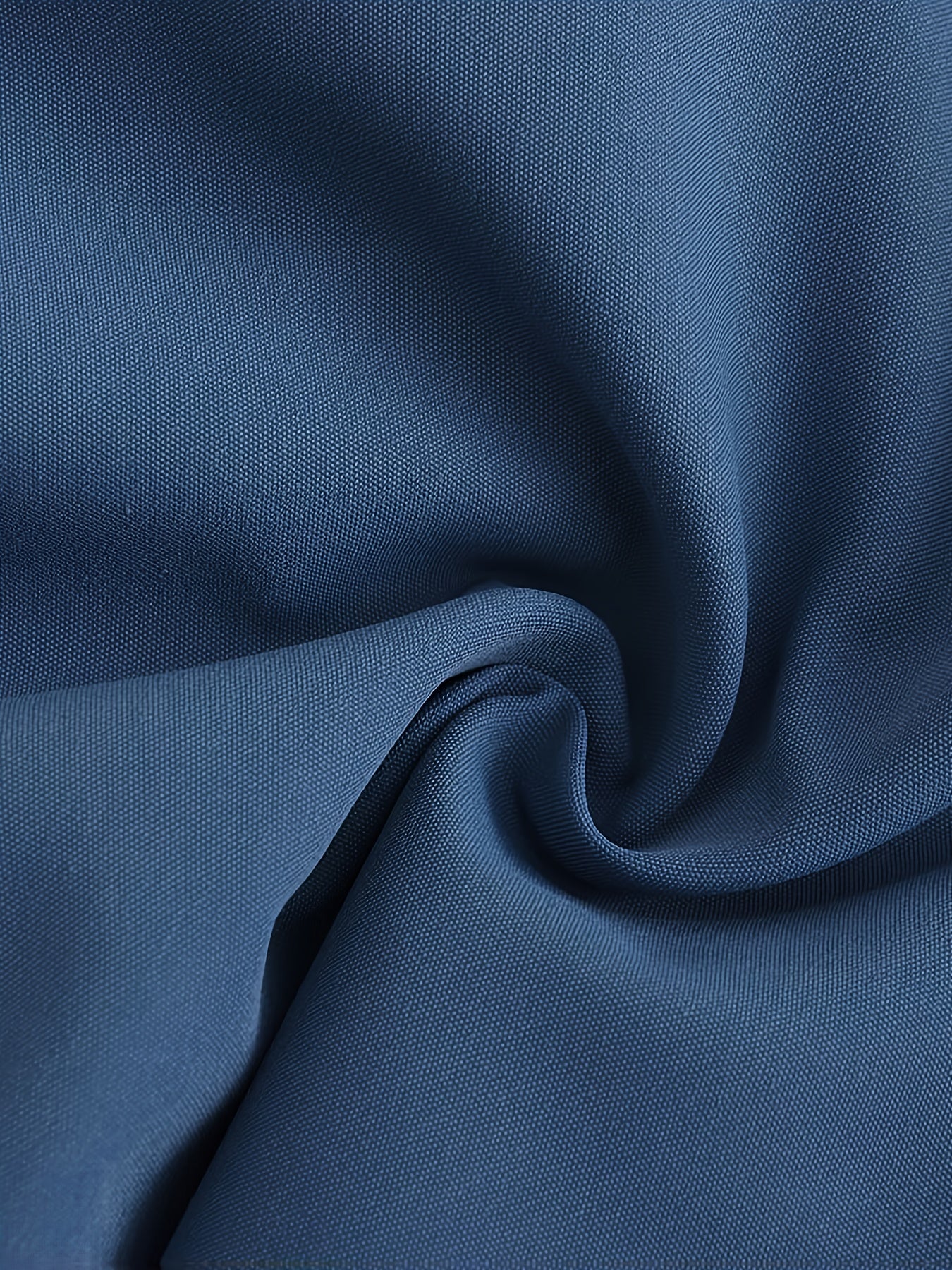 Ijazi Labesilisa Elinesitayela Sezemidlalo Eline-Hooded - Ibhomu Lephethini Lejiyomethri