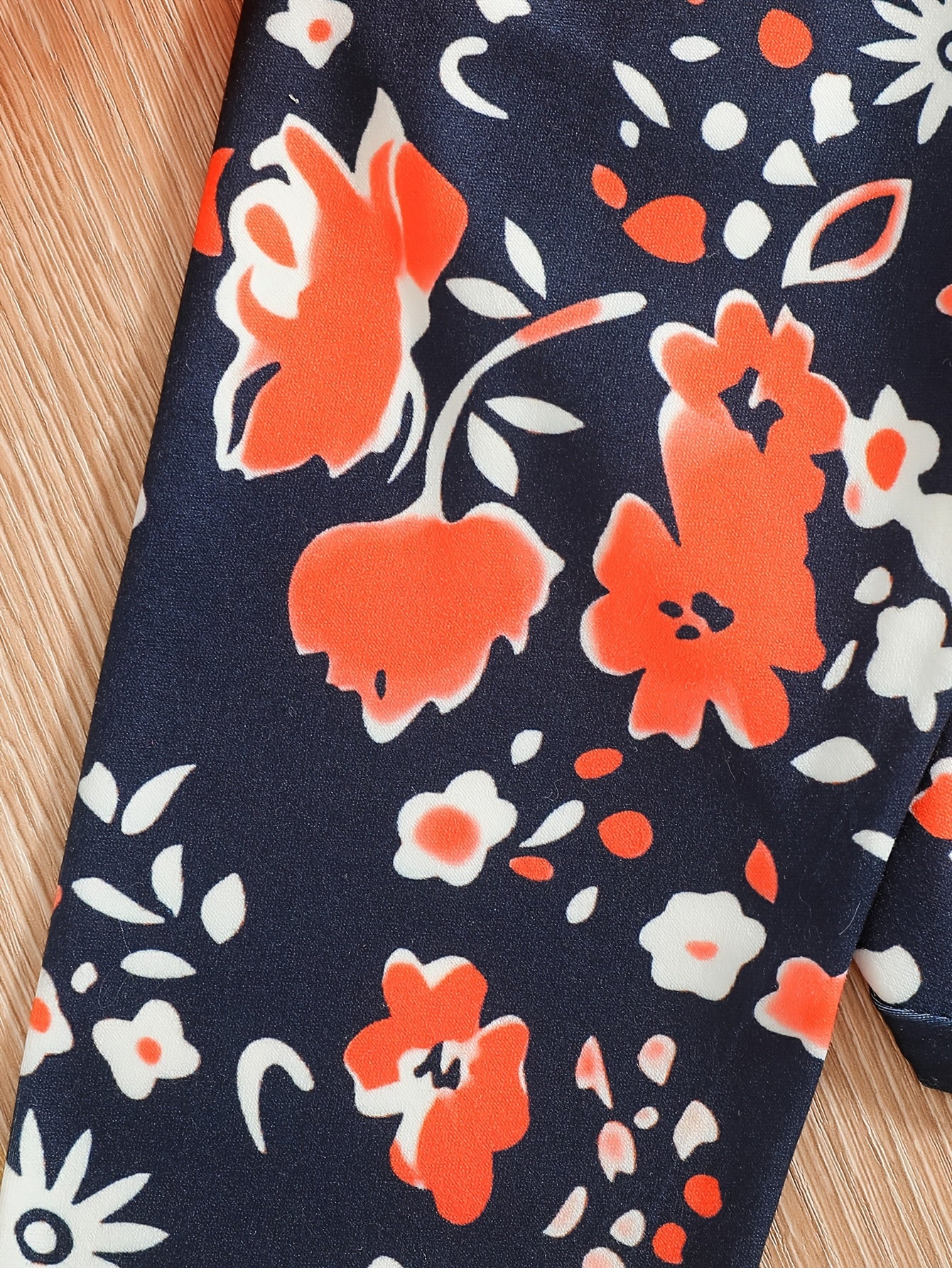 2pcs Girls' Clothing Party Slogan Large Glasses Print Pattern Drop Shoulder Irregular Hem Design Loose Short Sleeve T-Shirt + Floral Print Skinny Nine-Tenths Bottoms Set Girls' Summer Outfit Holiday Gift Girls' Fashion Casual - The Superior Findings Depot