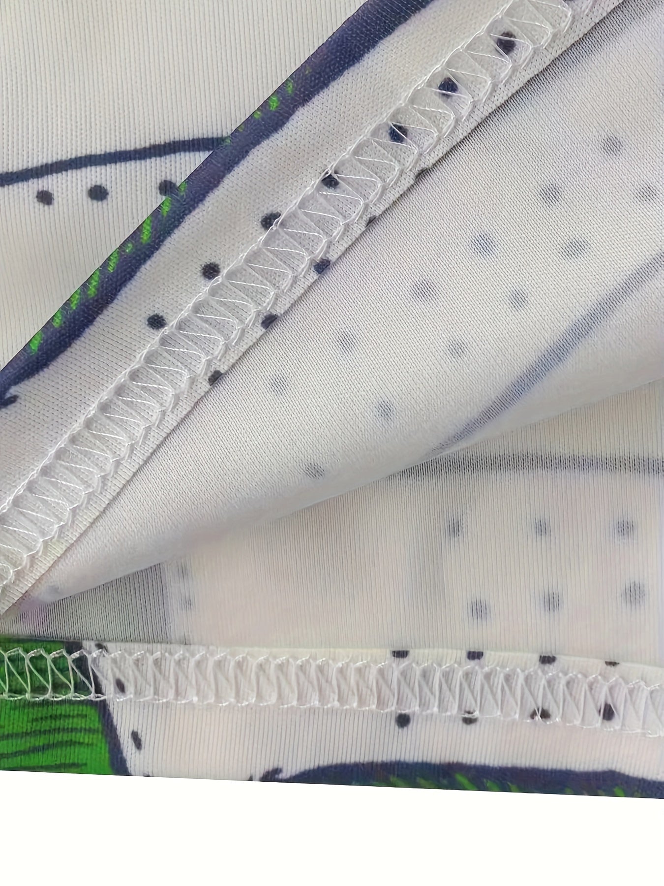 Fashion Geometric Pattern Women's Golf Shirt - Breezy Fit Zipper