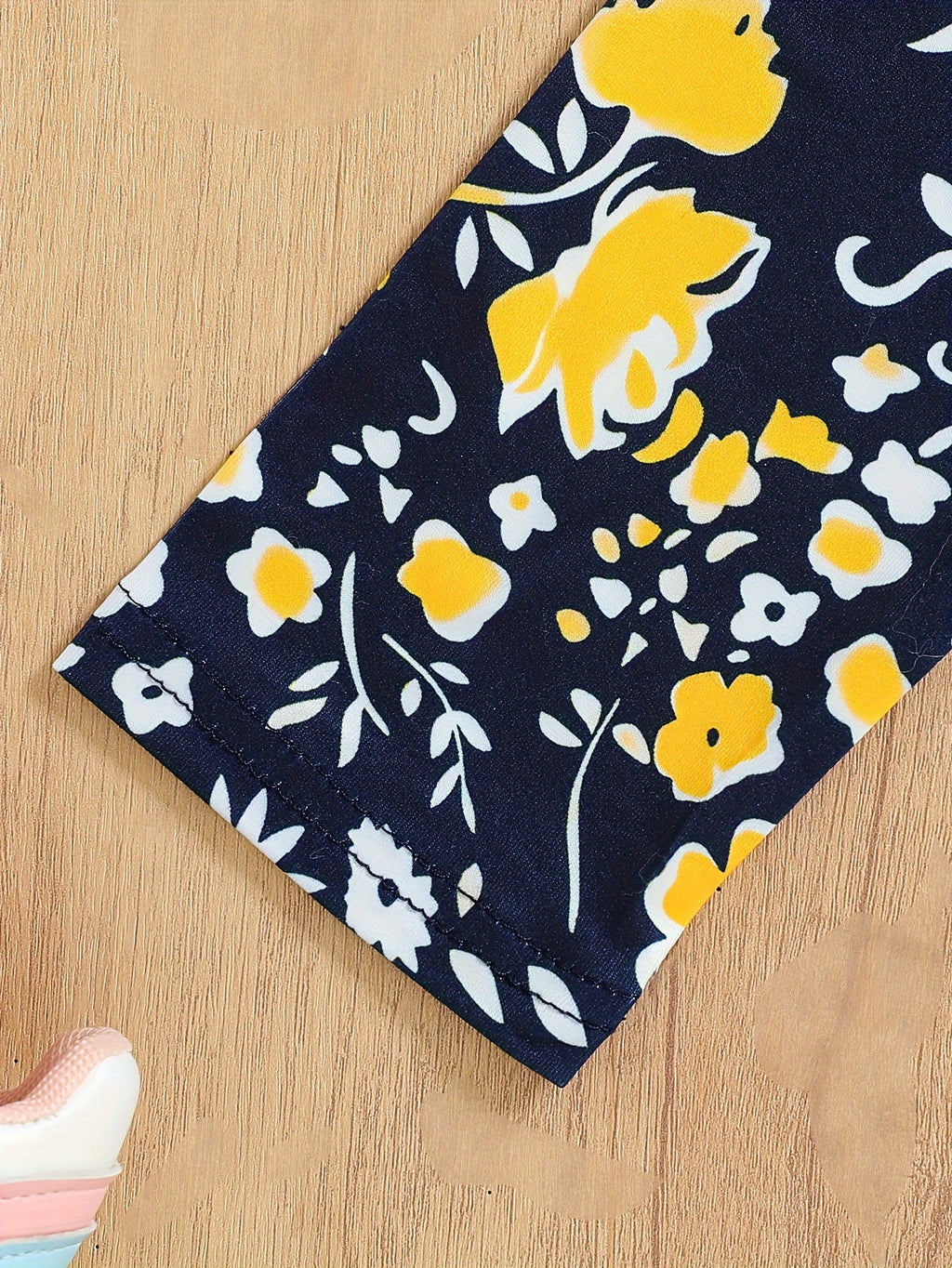 2pcs Girls' Clothing Party Slogan Large Glasses Print Pattern Drop Shoulder Irregular Hem Design Loose Short Sleeve T-Shirt + Floral Print Skinny Nine-Tenths Bottoms Set Girls' Summer Outfit Holiday Gift Girls' Fashion Casual - The Superior Findings Depot