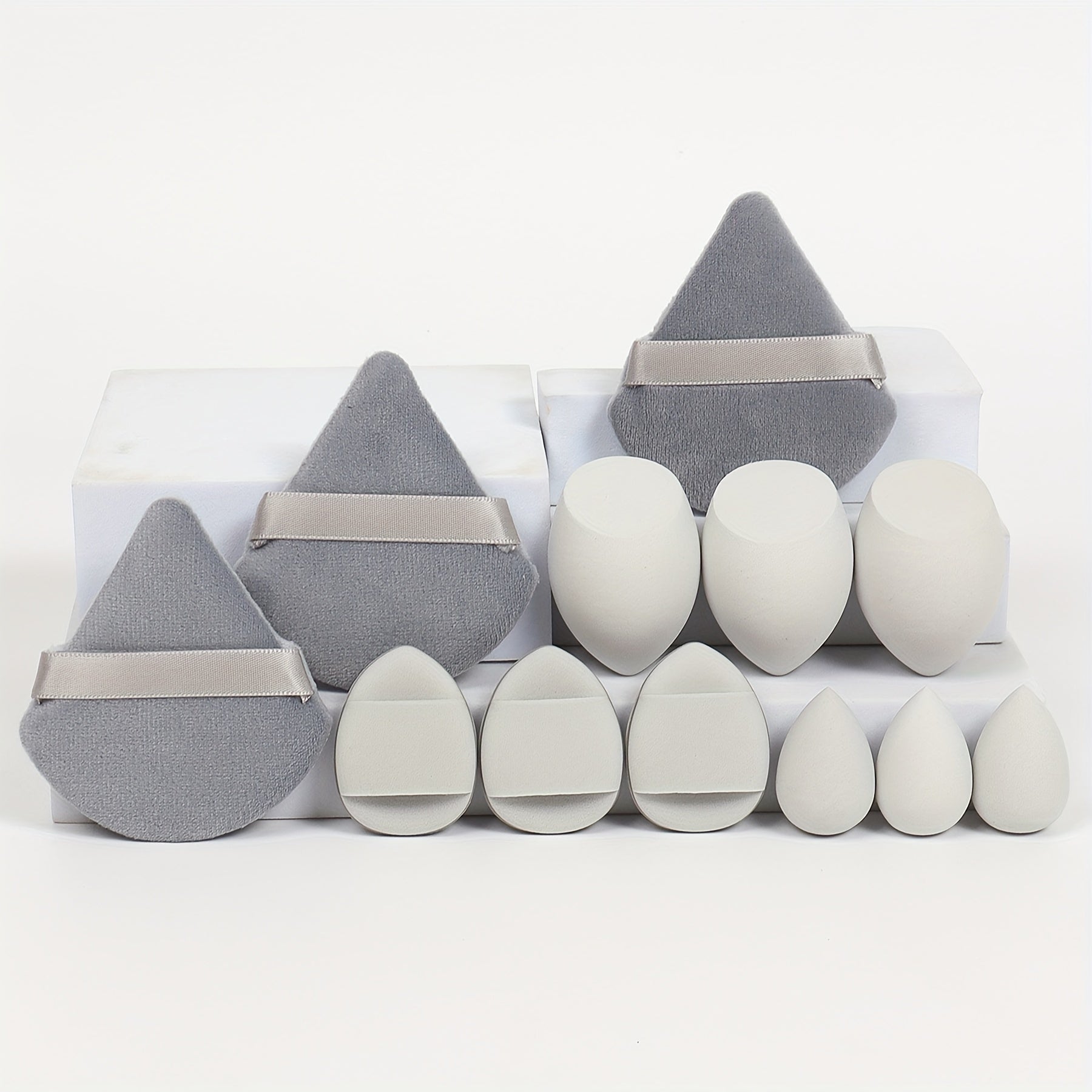 This 12pcs All-Purpose Makeup Sponge Set Includes 3 Loose Powder Puffs, 3 Puffs, 3 Beauty Blenders, And 3 Beauty Blenders. The Foundation Blending Sponge Is Flawless with Liquid, Cream, And Powder Foundations. It'S a Latex-Fr - The Superior Findings Depot