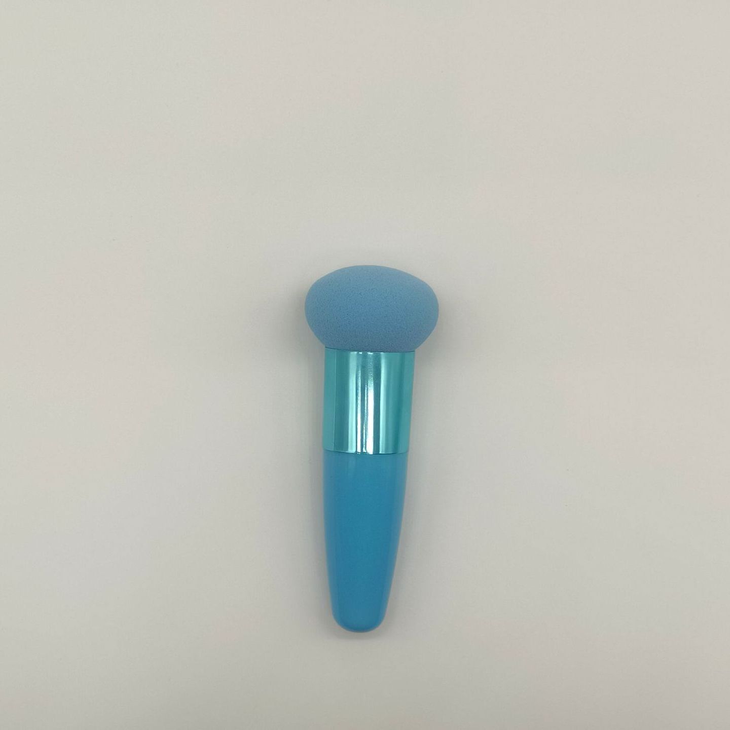 1pc Premium Mushroom-Shaped Foundation Makeup Sponge with Handle - Soft, Gentle, Unscented, NR Natural Latex, Easy to Clean, Perfect for Flawless Makeup Application - Beauty Blender Cosmetics - The Superior Findings Depot