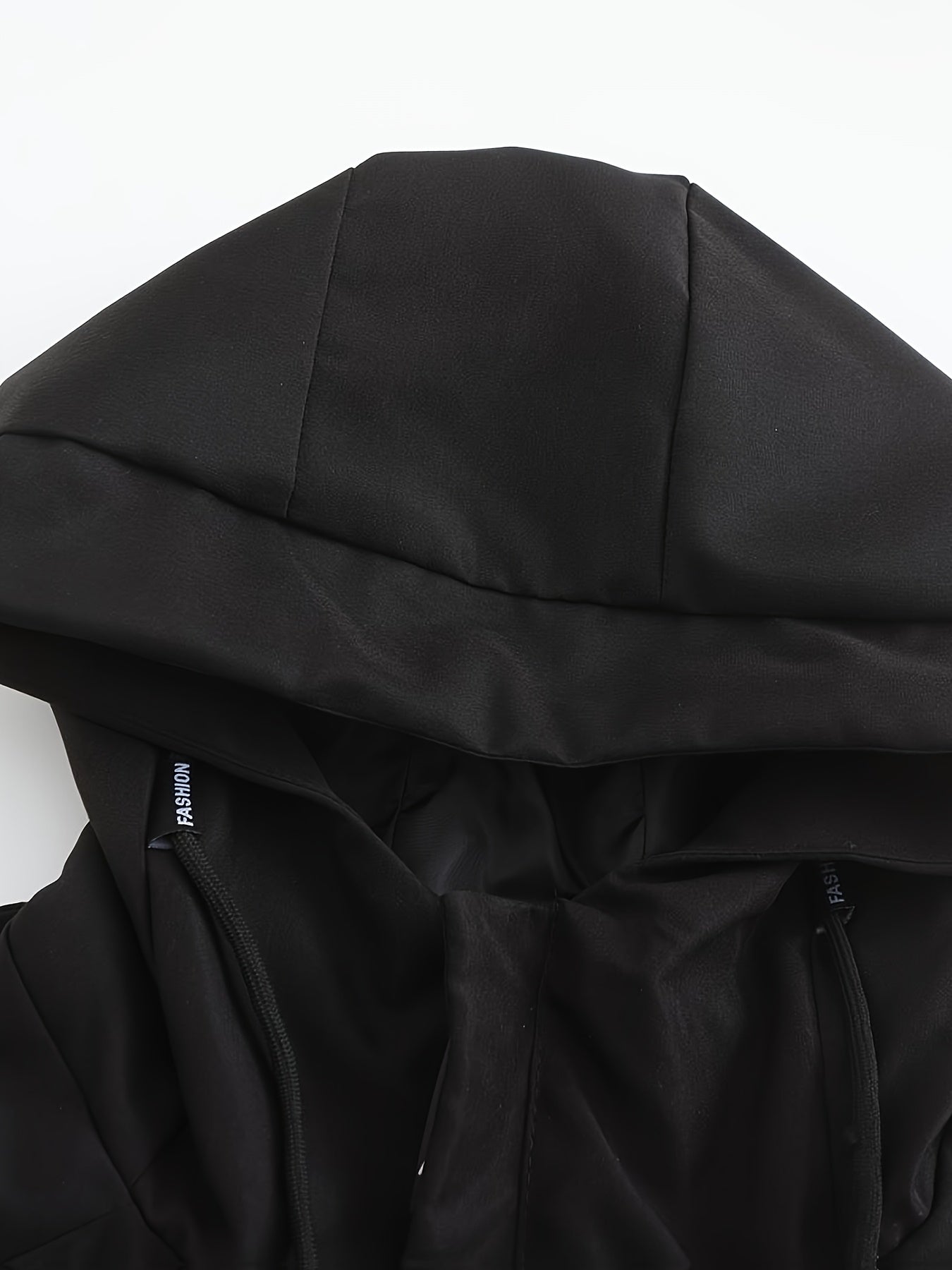 Ijazi Labesilisa Elinesitayela Sezemidlalo Eline-Hooded - Ibhomu Lephethini Lejiyomethri