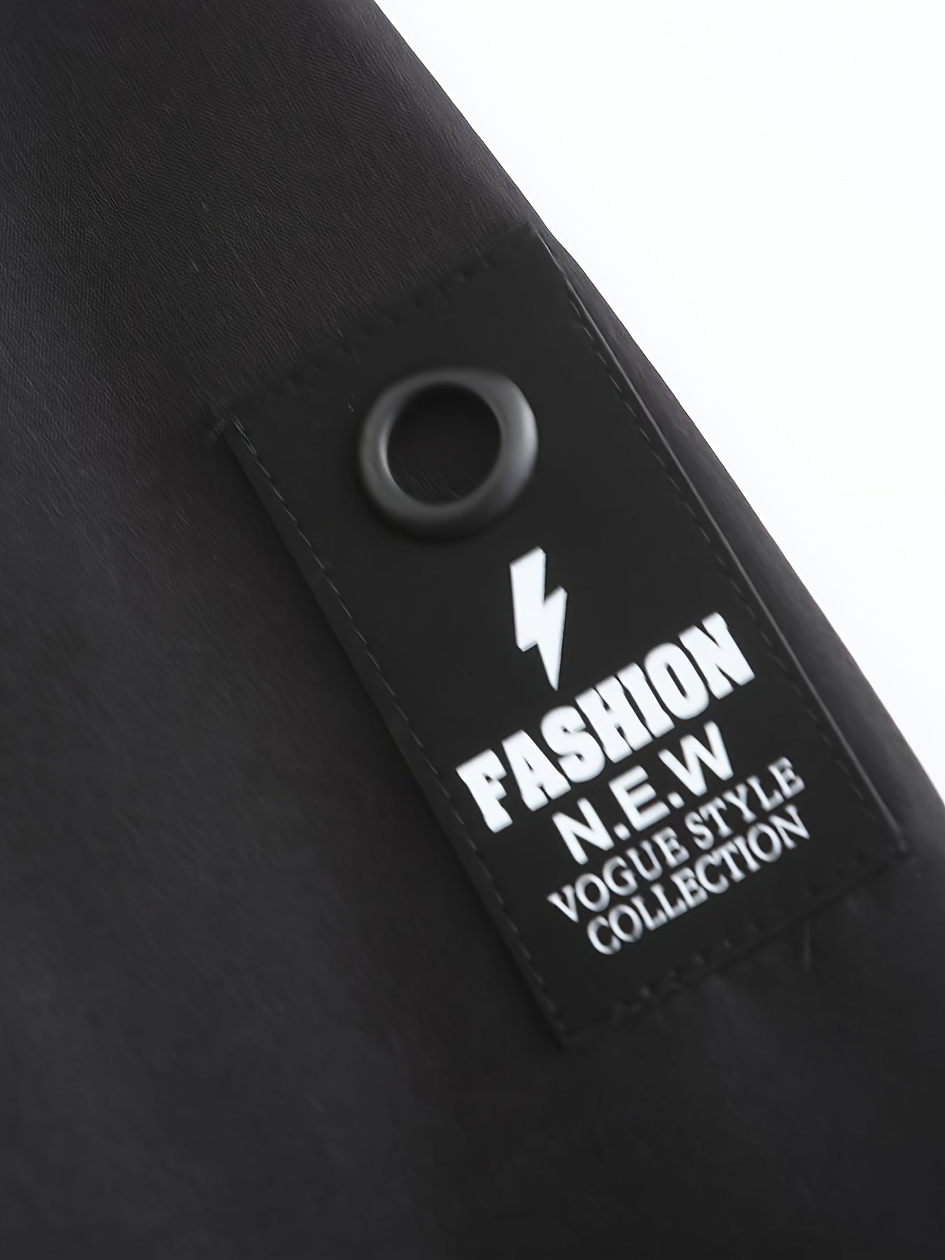 Ijazi Labesilisa Elinesitayela Sezemidlalo Eline-Hooded - Ibhomu Lephethini Lejiyomethri