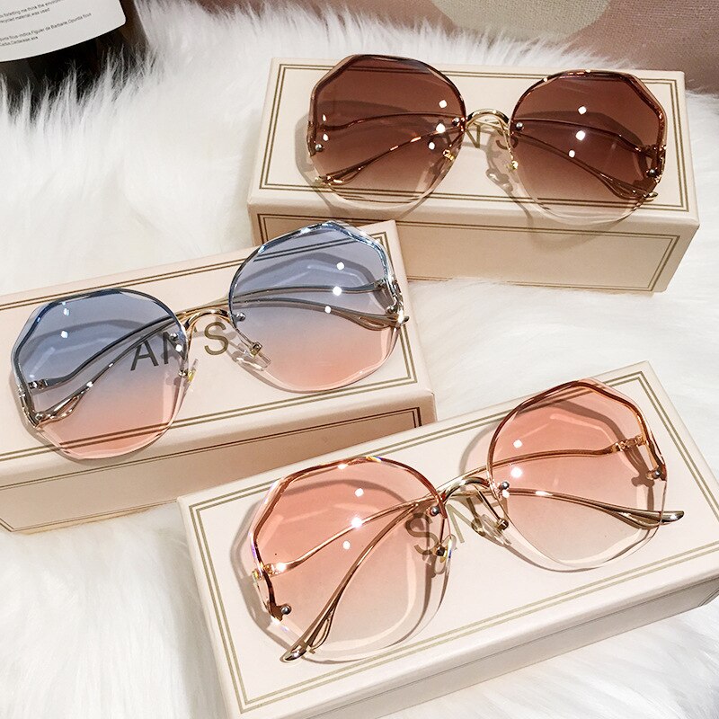 Fashion Sunglasses Women Metal Female Vintage Ladies Stylish Design Oversized Square Sunglasses For Women - The Superior Findings Depot