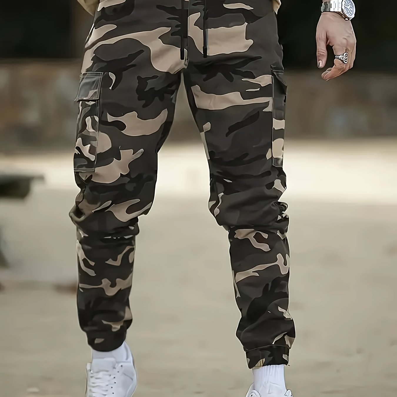 Men's Camouflage Cargo Pants - High-Waisted Loose-Fit Camo