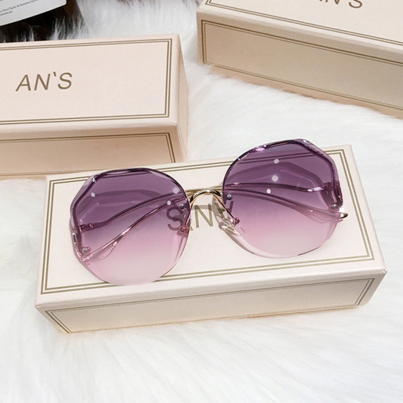 Fashion Sunglasses Women Metal Female Vintage Ladies Stylish Design Oversized Square Sunglasses For Women - The Superior Findings Depot