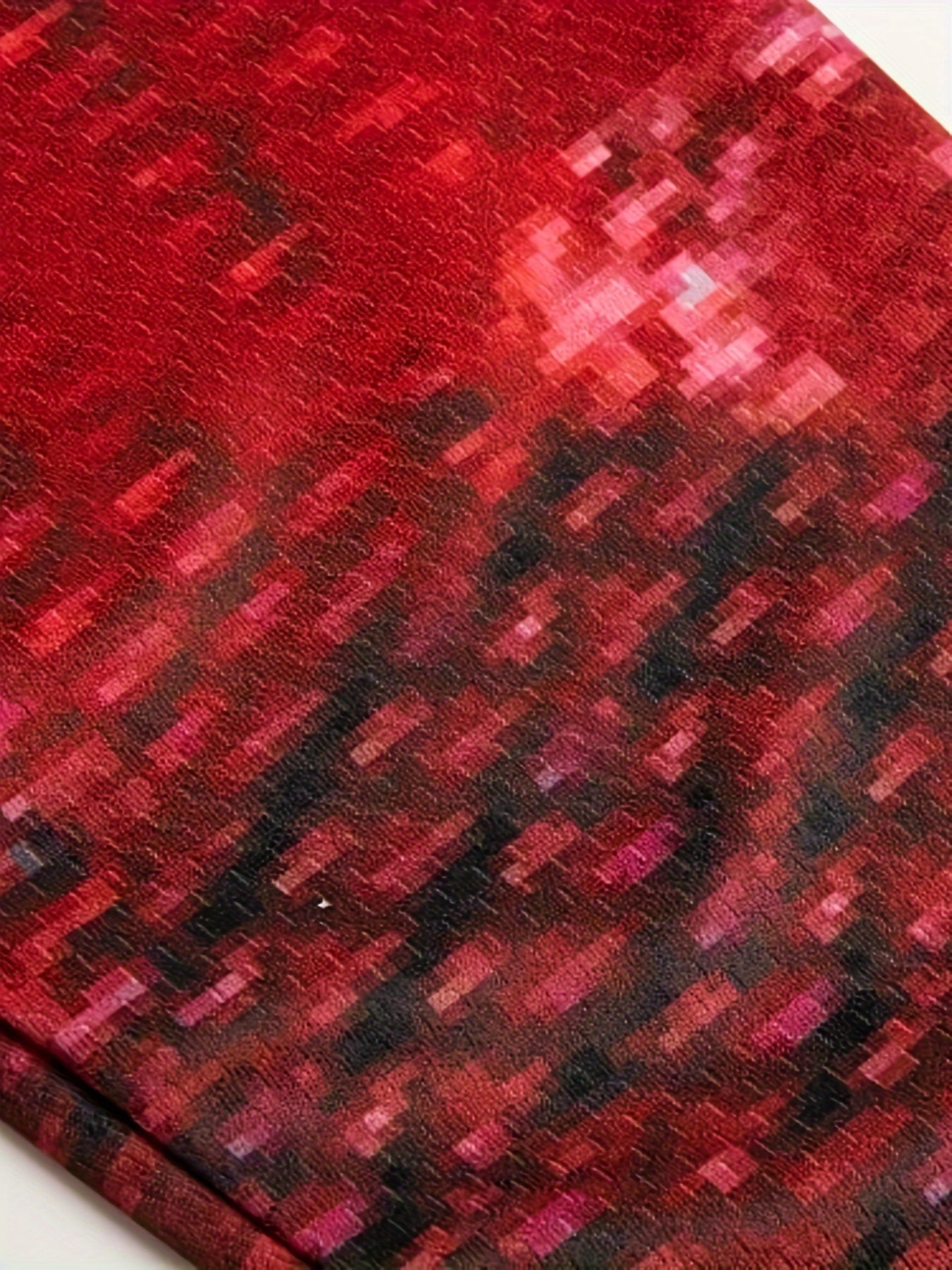 Ihembe Lamadoda Elinombala Obomvu Nelinemikhono Emide Eliprintiwe Nenhlanzi - Elishesha Ukomisa