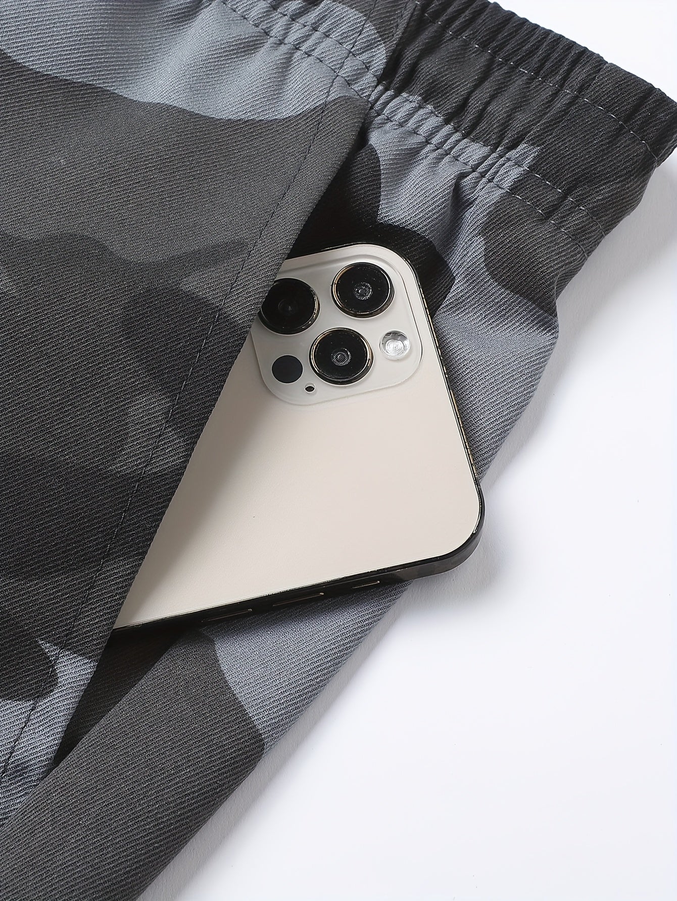 Amabhulukwe Okuthwala Abesilisa Afihla Isikhumba - I-Camo Ekhululekile Enokhalo Oluphezulu