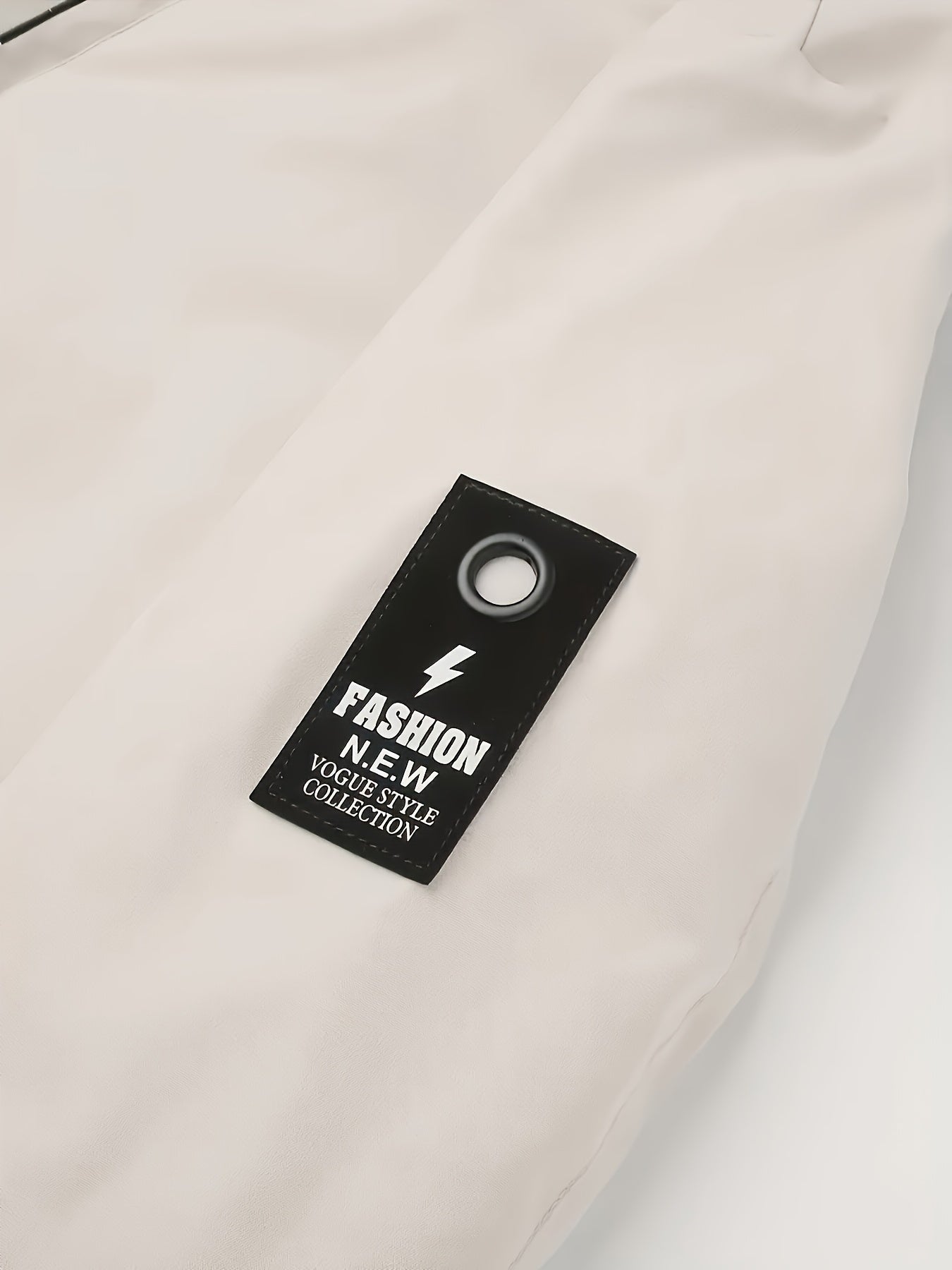 Ijazi Lamadoda Elinezigqoko Ezivikela Umoya Le-HILUX - Ijazi Langaphandle Lesizini Yonke